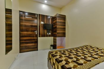 מומביי Hotel Garden Park מראה חיצוני תמונה
