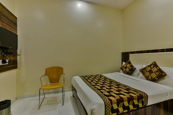 מומביי Hotel Garden Park מראה חיצוני תמונה